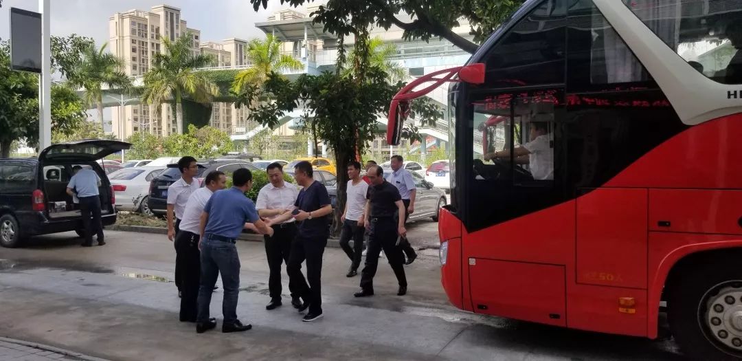 640ECK1EPI3.jpg 640ECK1EPI3.jpg