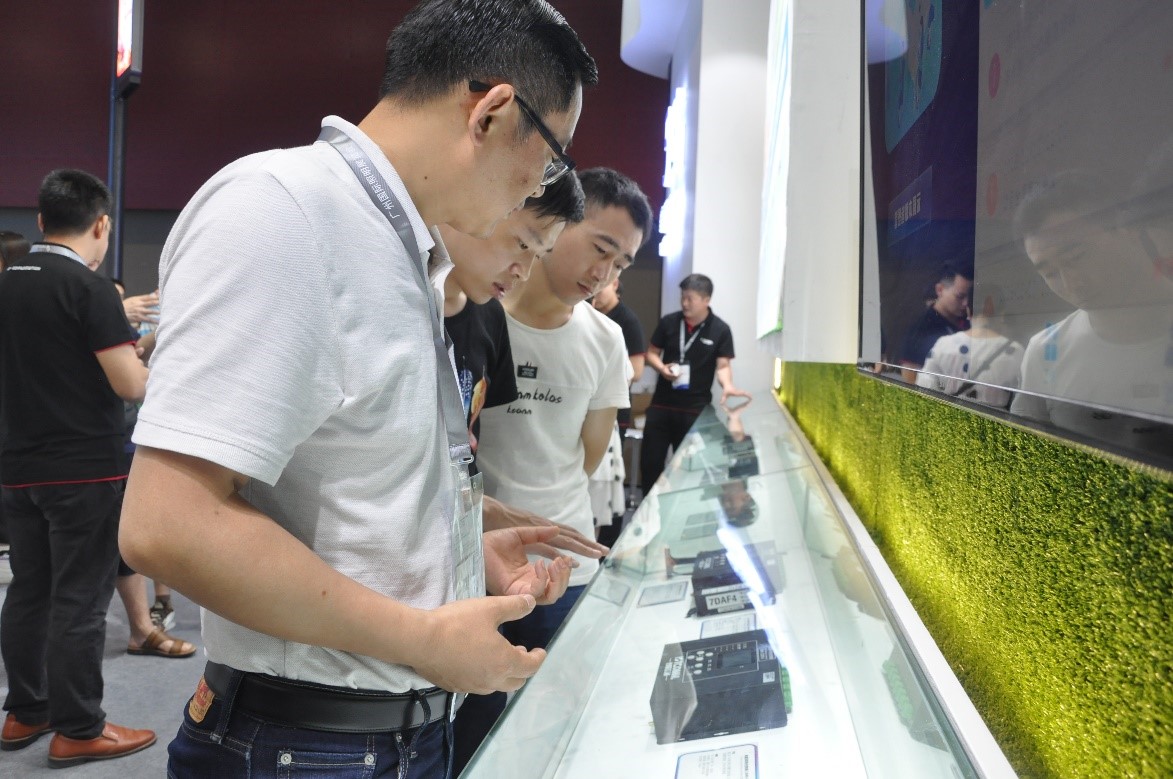 大事件.jpg 大事件.jpg